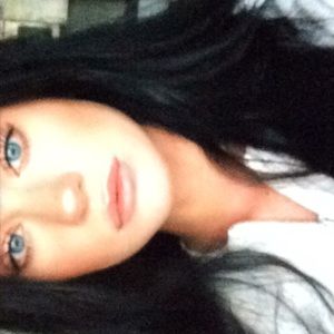 Meet your Posher, Evian